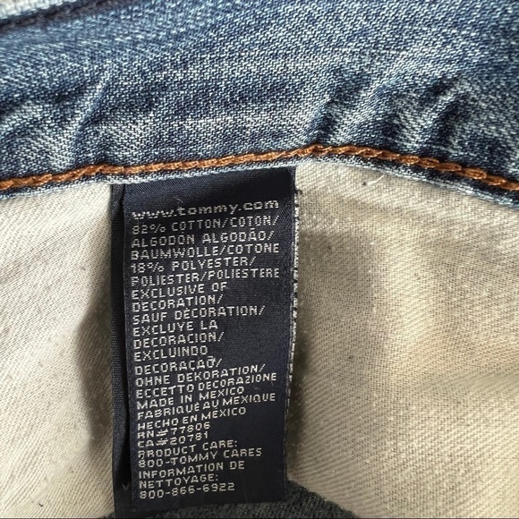 Vintage Y2K Tommy Hilfiger Flag Patch Denim Cutoff Freedom Jean Shorts - Picture 7 of 13